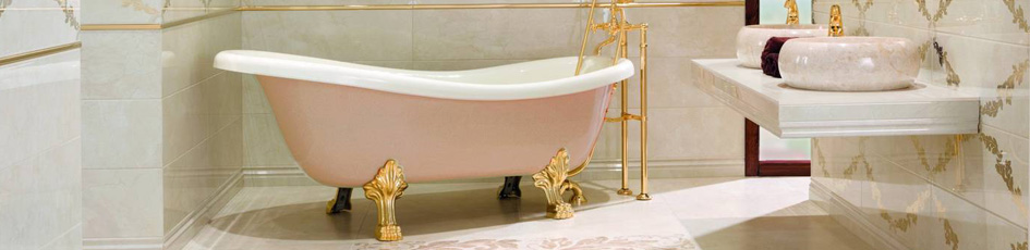 Для обустройства душевых и ванных - смесители, зеркала, полотенцесушители, ванны и другие.