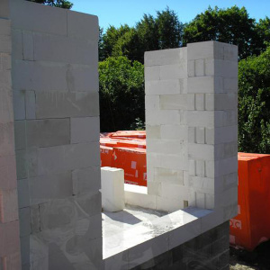 Блок газобетонный стеновой D600 / 625x375x250 Cubi-block - фото 2