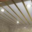 Комплект реечного потолка для ванной  1,35х0,9 м эконом AN85A белый матовый с раскладкой золото - фото 2