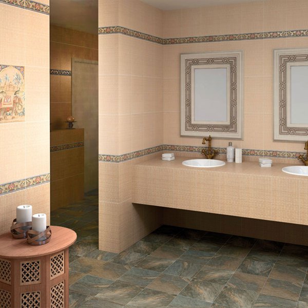 Оформление ванной комнаты керамической плиткой в бежевых тонах - фото