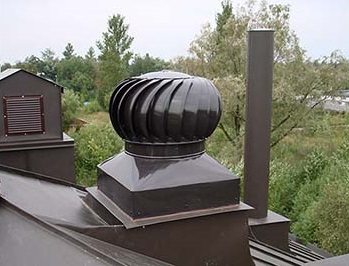 Наноnурбодефлектор на крыше дома - фото